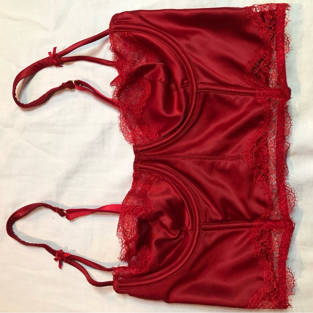 Victorious Secret Red Corset Size Medium.